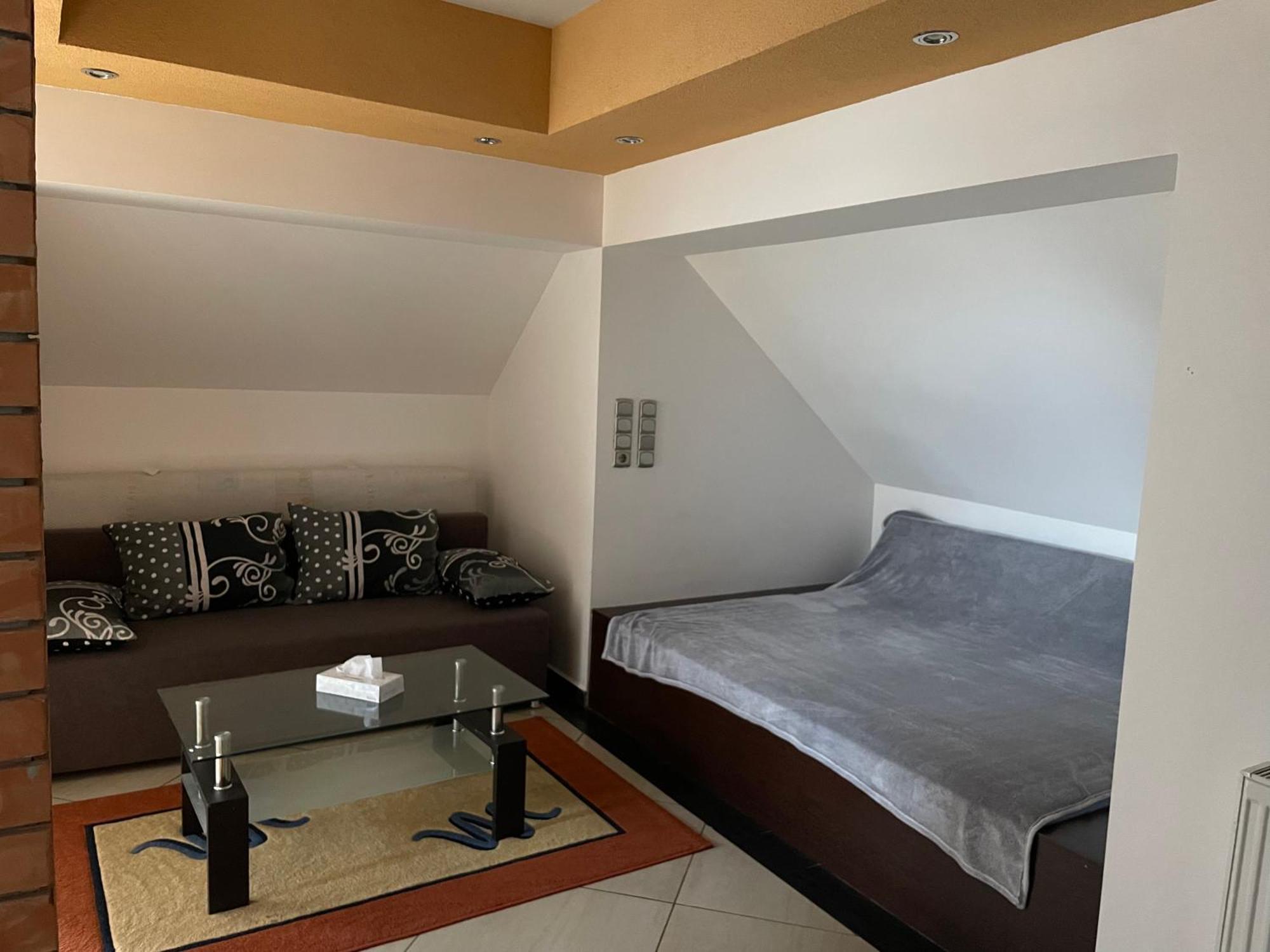 Korona Panzio Bed & Breakfast Blh nad Iplom Ngoại thất bức ảnh